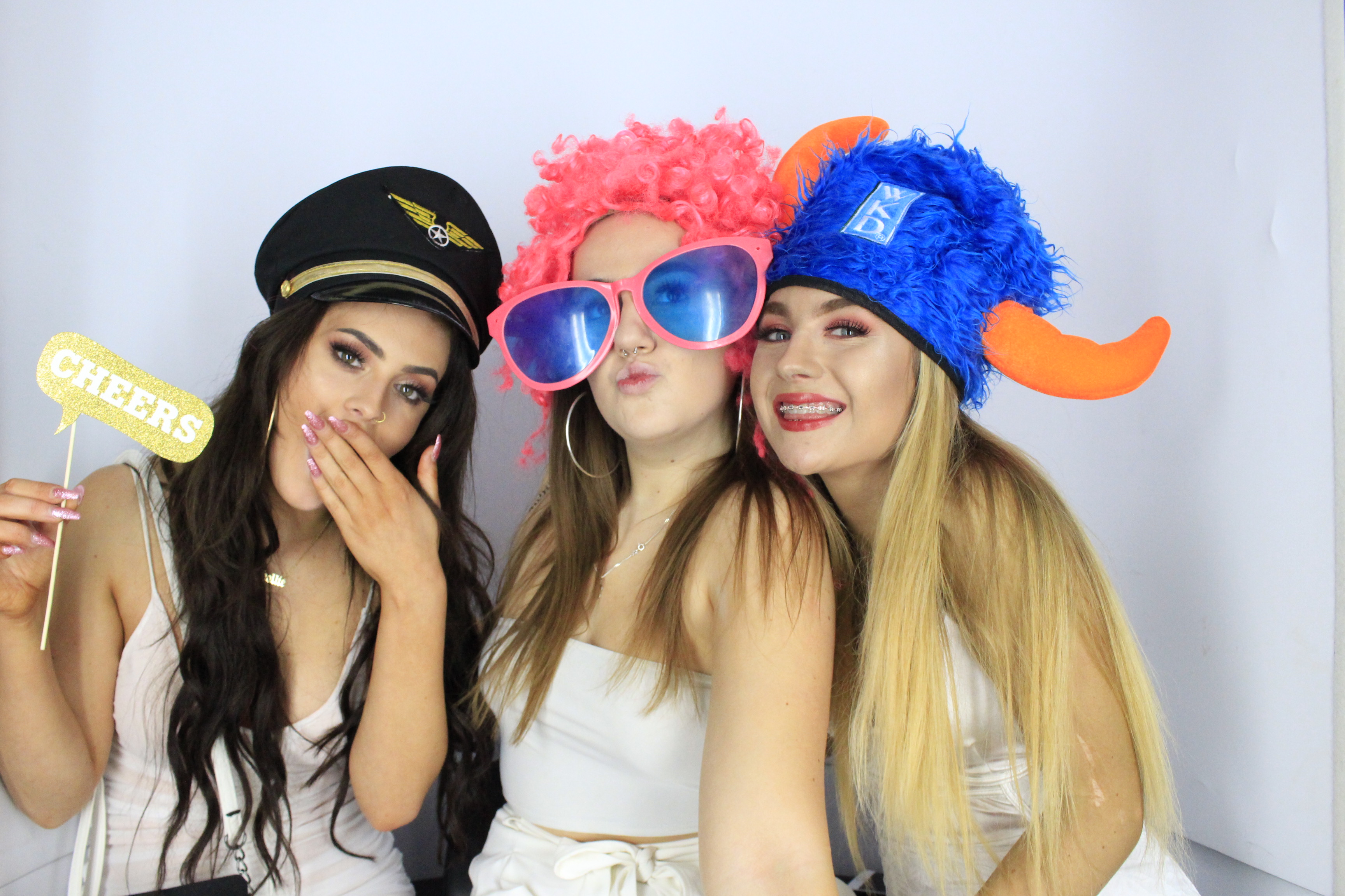 Issy & Alice's 18th Birthday Party | View more photos from the event at gallery.myphotoboothexperience.co.uk/u/MyPhotoBoothExperienceLtd/Issy-Alices-18th-Birthday-Party